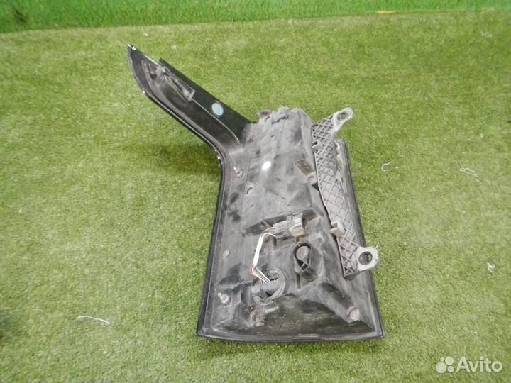 Фонарь задний правый Land Rover Range Rover