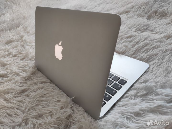 Apple MacBook Air 11 2013