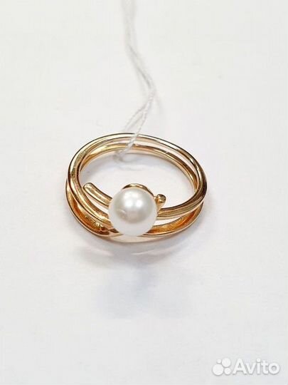 Золотое кольцо с камнем 17,5р