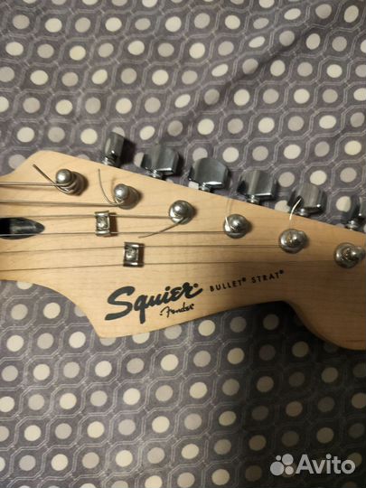 Электро гитара Squier bullet с комбиком