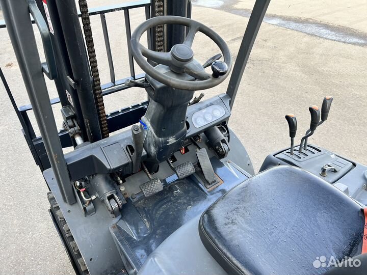 Вилочный погрузчик DOOSAN D33S-5, 2007