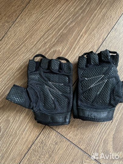 Перчатки для фитнеса