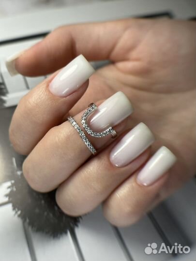 Маникюр Педикюр Брови