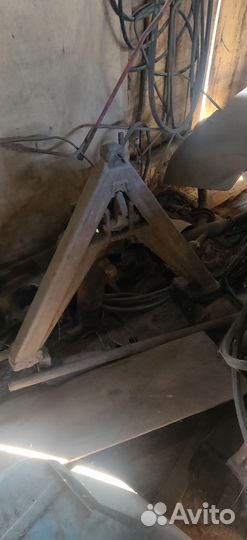 Запчасти на трактор мтз 82 бу