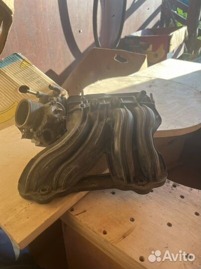 Впускной коллектор ваз(рессивер) 8 клапанный