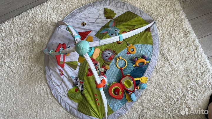 Развивающий коврик tiny love солнечная полянка