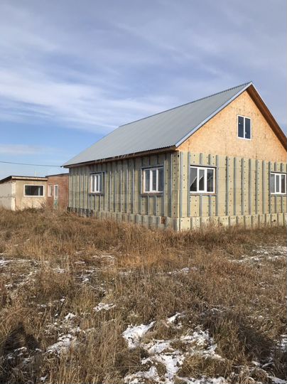 Дом 100,2 м² на участке 9,9 сот.