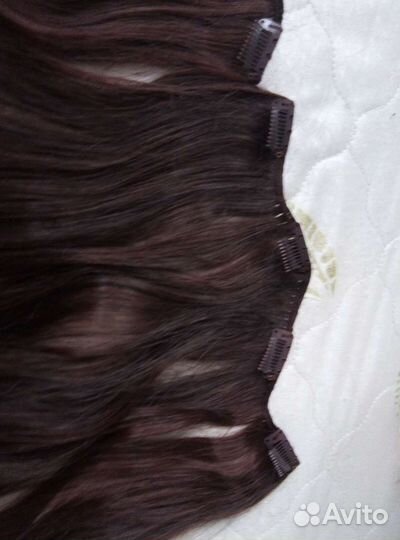 Волосы на заколках