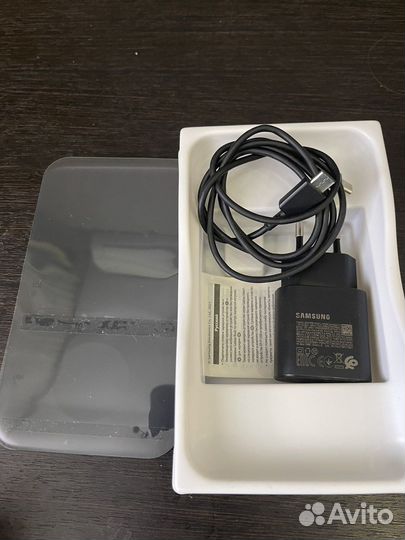Беспроводная зарядка samsung