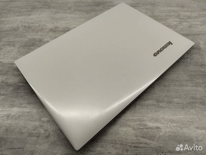 Lenovo Z500 i7 2,9 / RAM8GB / SSD240 / Video 2GB