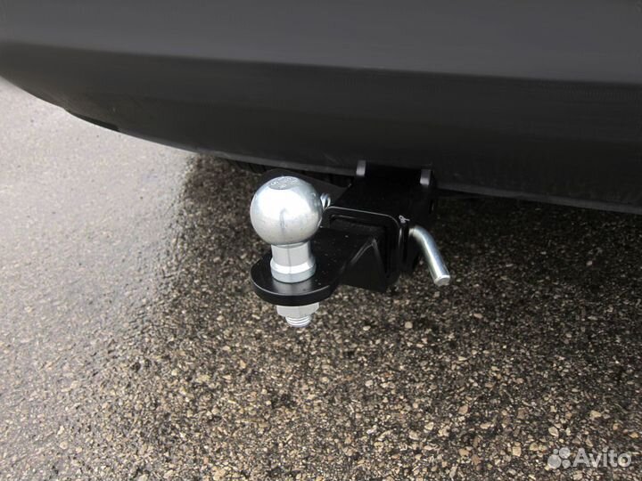 Фаркоп KIA Sorento XM с 2012-2020 съемный квадрат