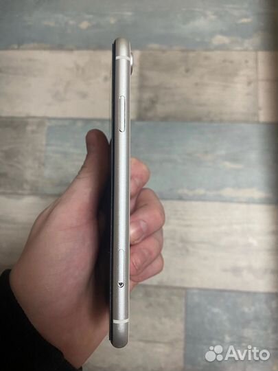 iPhone Xr, 128 ГБ