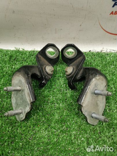 Петли дверей Ford Kuga 2 2.0 txma 2013