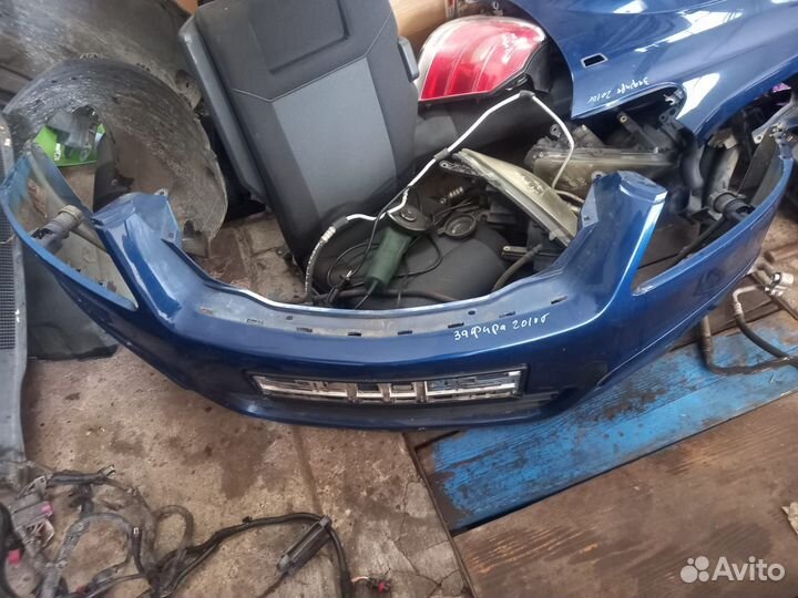 На разбор опель зафира 2,2 бензин, механика. 2010