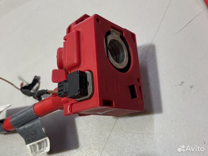 Плюсовой провод bmw e60