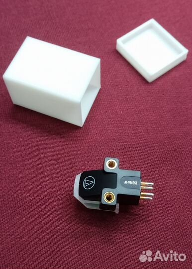 Головка для винилового проигрывателя AT-VMN95E