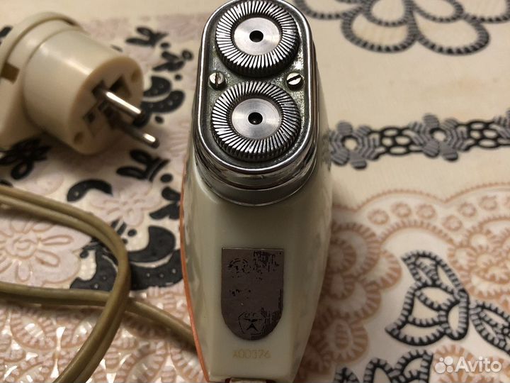 Бритва,две штуки,работают