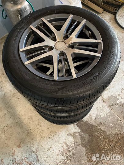 R15 Toyo NanoEnergy 3 185/65, PCD 5x112 DIA 57.1