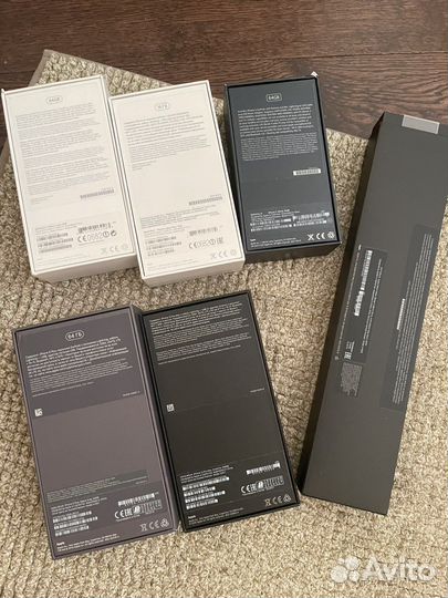 Коробки iPhone