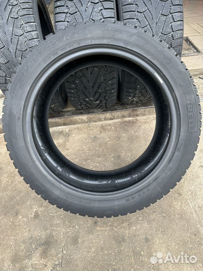 Pirelli Ice Zero 265/45 R20 и 295/40 R20