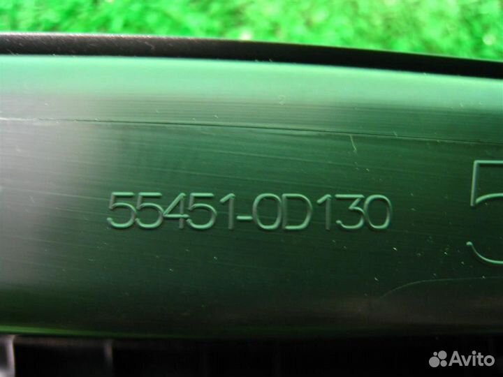 Ящик для мелочи Toyota Yaris P13 2015