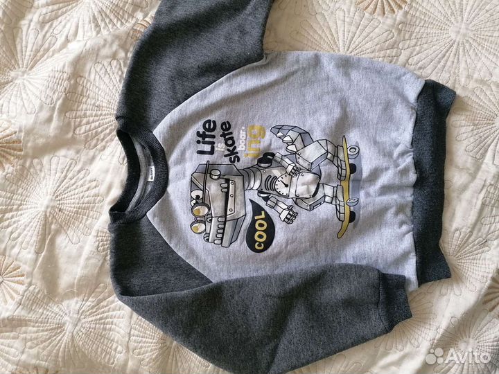 Тёплый свитер детский