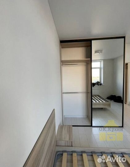 Шкаф распашной