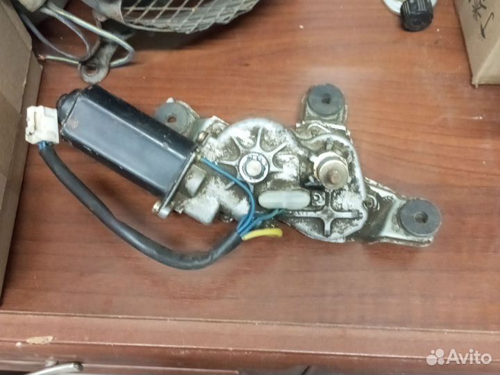 Электромотор дворника задней двери т.Калдина