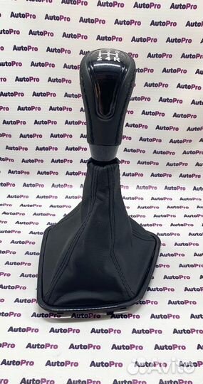 Ручка кпп кожа в сборе LADA Priora-2(черный лак)