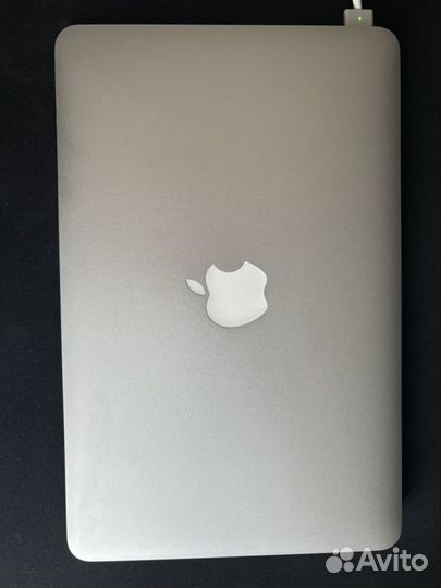 Apple macbook air 11 2015