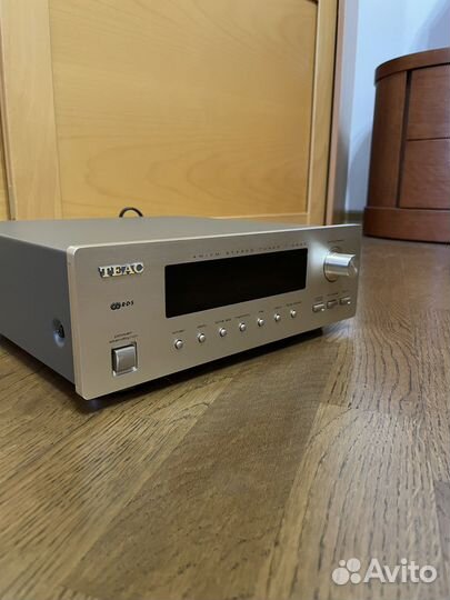 Тюнер Teac T-H500