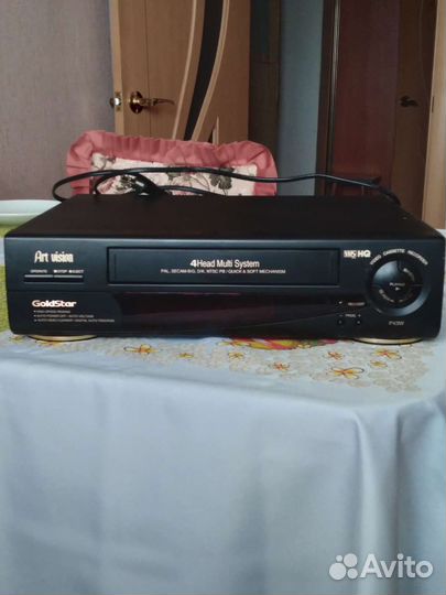 Видеомагнитофон