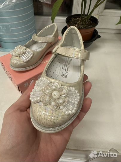 Туфли для девочки 24 размер
