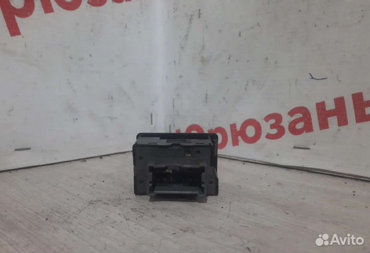 Блок управления зеркалами Nissan Presage U30