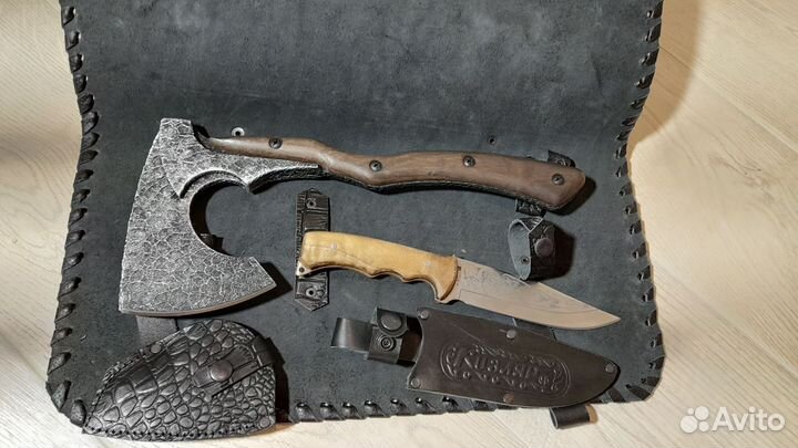 Крутой набор нож топор в кожаной сумке - скрутке