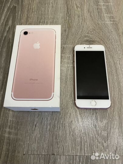 iPhone 7, 32 ГБ