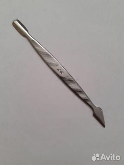 Лопатка маникюрная