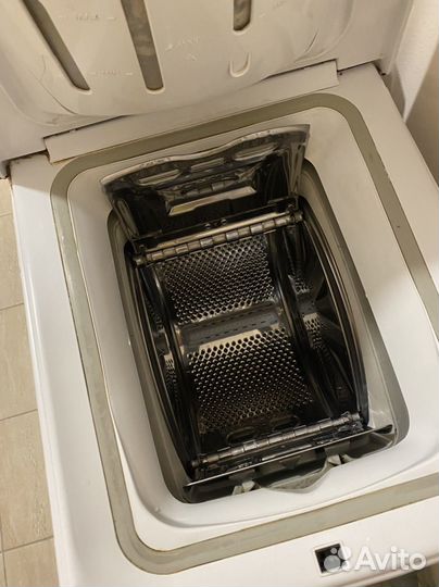 Стиральная машина с вертикальной загрузкой