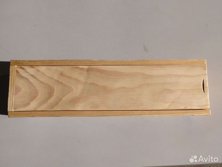 Деревянный футляр для бутылки