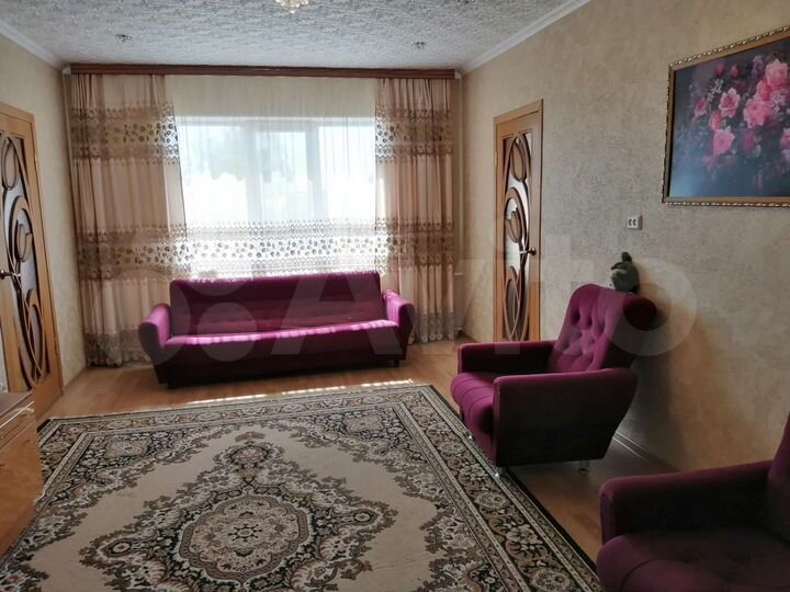 Дом 215 м² на участке 5 сот.