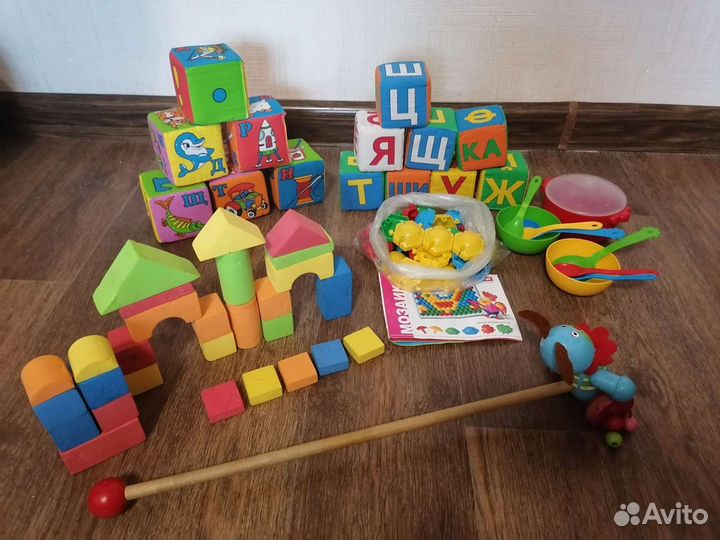 Развивающие игрушки