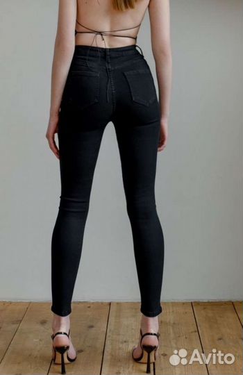 Джинсы с высокой талией