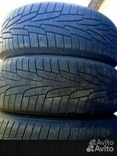 Kumho I'Zen KW31 235/55 R17 99V