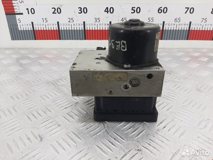 Блок ABS для Volvo S60 1 8671224