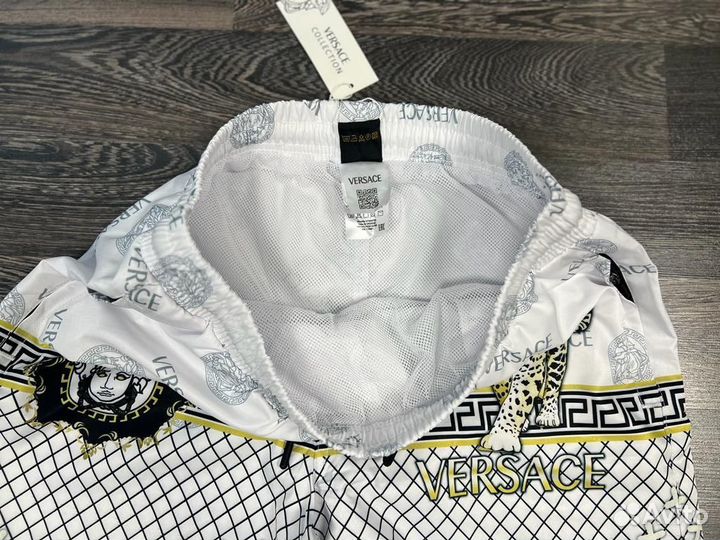 Шорты Versace