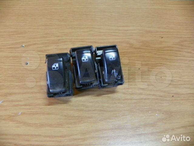 Кнопка стеклоподъемника Chevrolet Lacetti