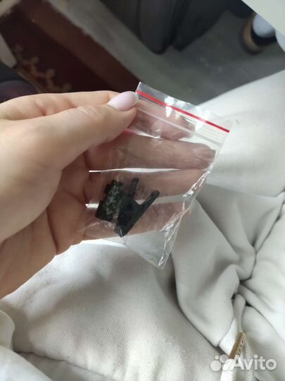 Клипса для наушников