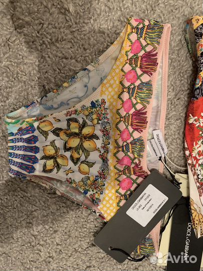 Купальник для девочки новый
