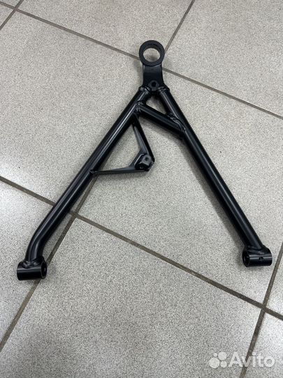 Рычаг передний нижний правый Can-Am outlander G2