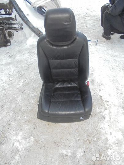 Сиденье переднее правое Porsche Cayenne 2003-2010